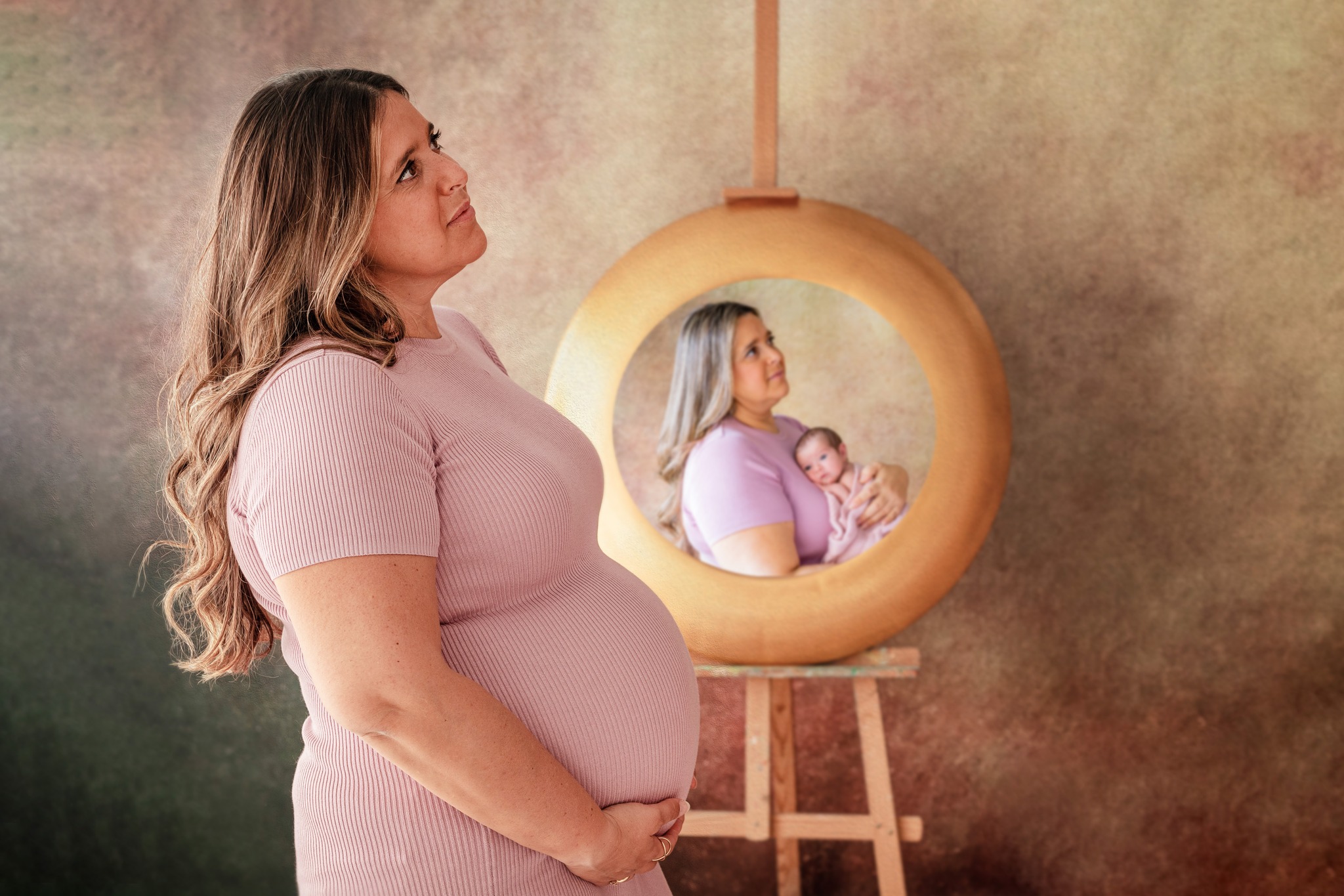 montaje embarazo mama y bebe